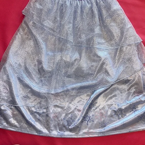 Disney Frozen Sparkling Blue Nightgown.  Size 6X. - Picture 3 of 4